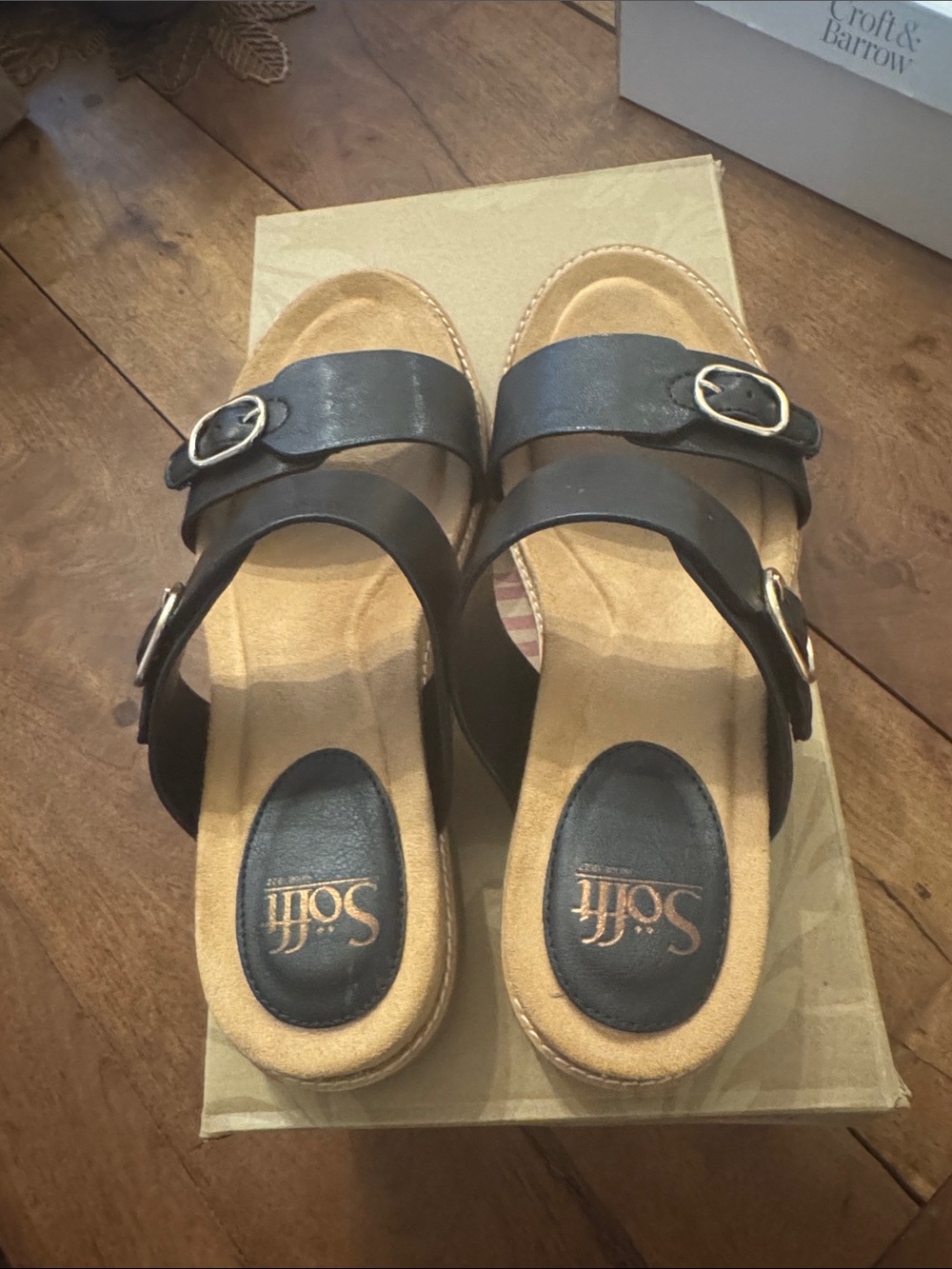 SoftComfort Black Leather Buckle Slide Sandals
